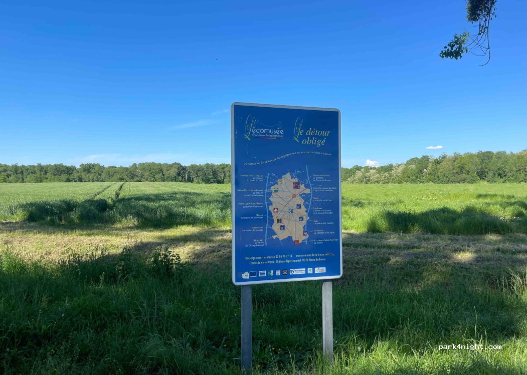 (71270) Clux-Villeneuve - 9 Route nationale — foto 4