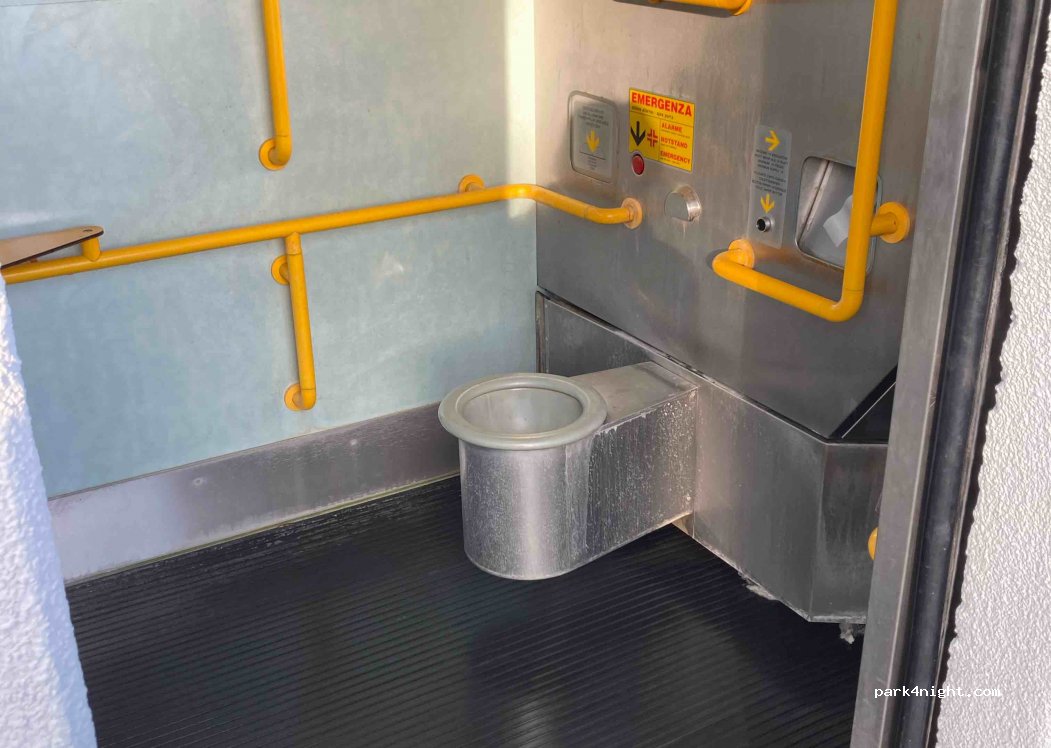 (25136) Brescia - 8 Via Arturo Reggio — foto
