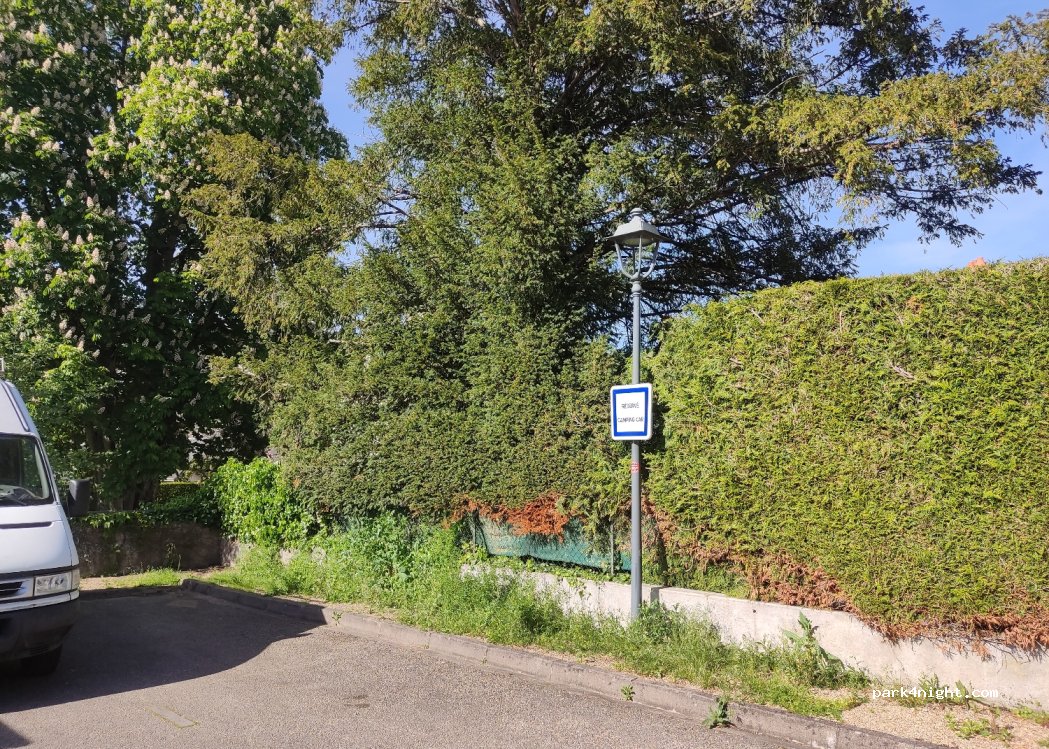 (37130) Langeais - 12 Rue Foulques Nerra — foto 2