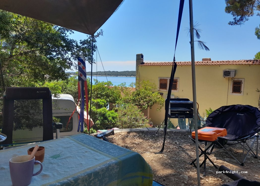 Baldarin Camping — foto 2