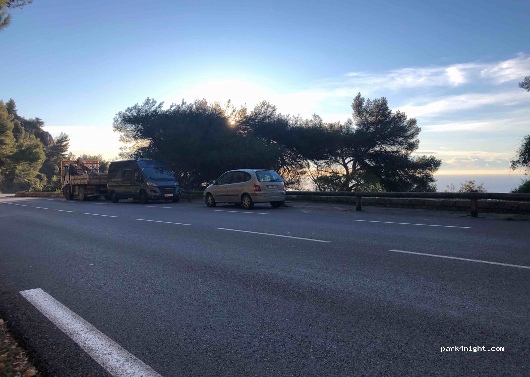 (06240) Beausoleil - 2 Route de la Turbie — foto 2