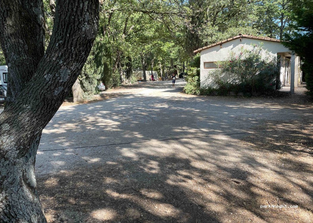 Camping  Le Bois des Ecureuils — foto