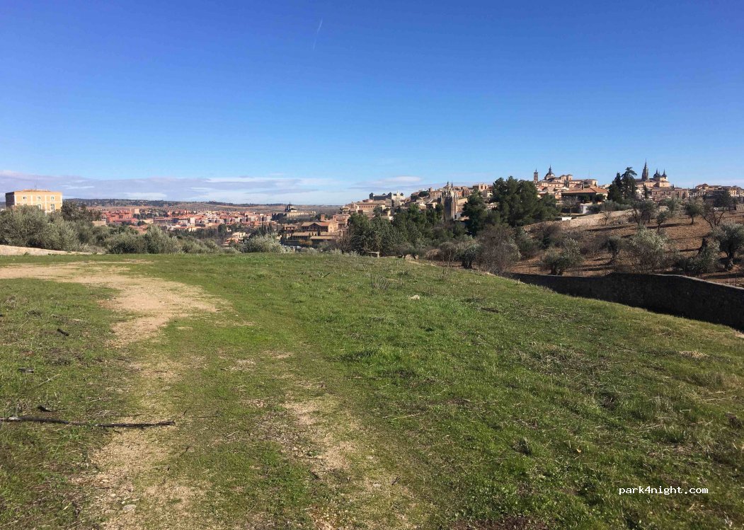(45004) Toledo - 11 Cuesta de San Jerónimo — foto 3