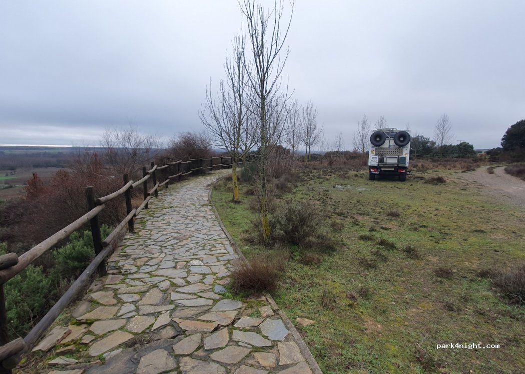 (24920) La Aldea del Puente - — foto 2