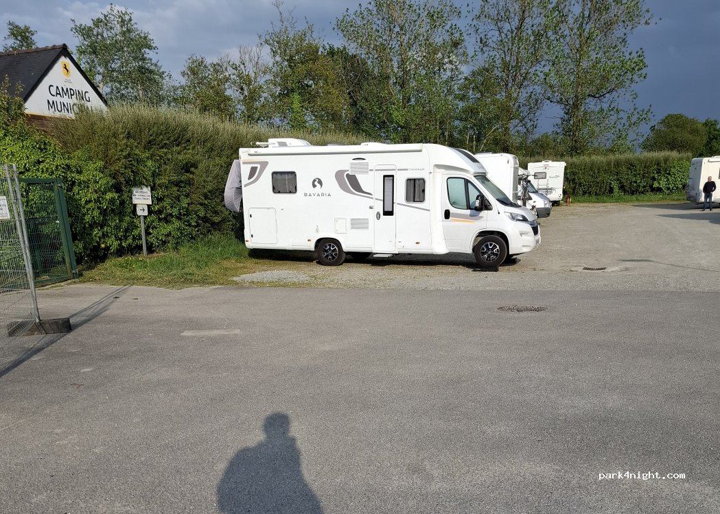 Aire de camping-car de Saint Renan — foto 2