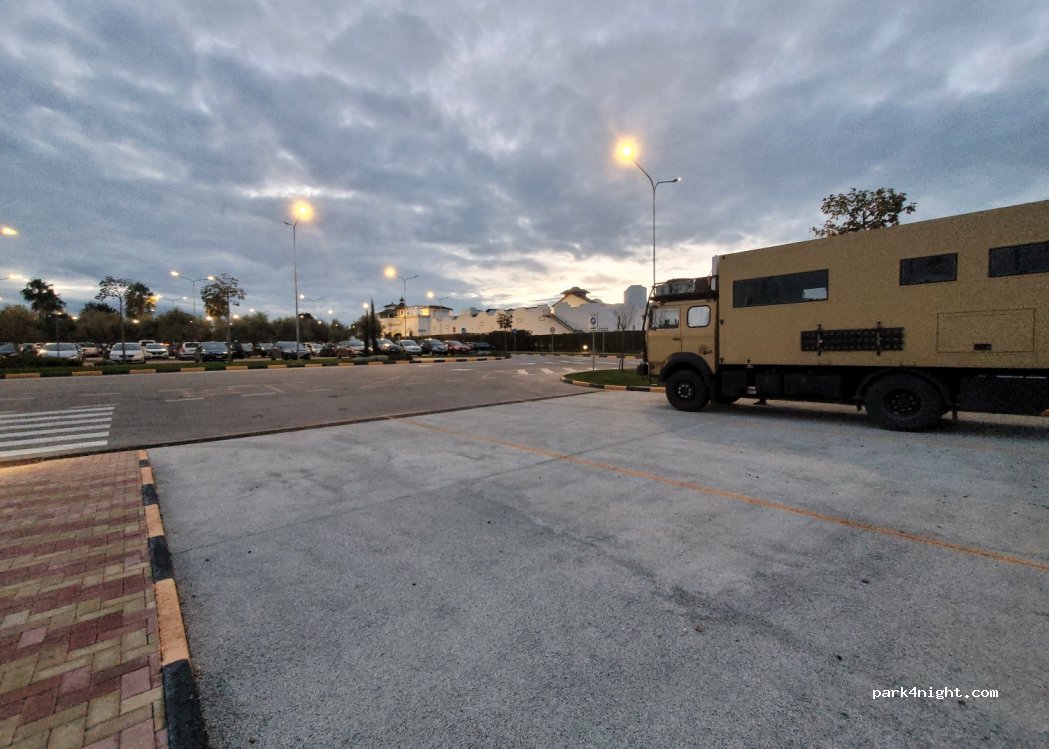 (70056) Molfetta - Via dei Portuali — foto