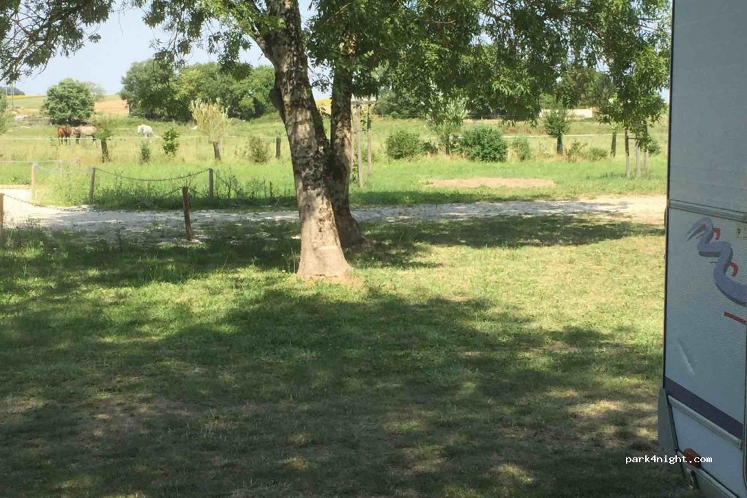 (16570) Vars - Les Sablons — foto
