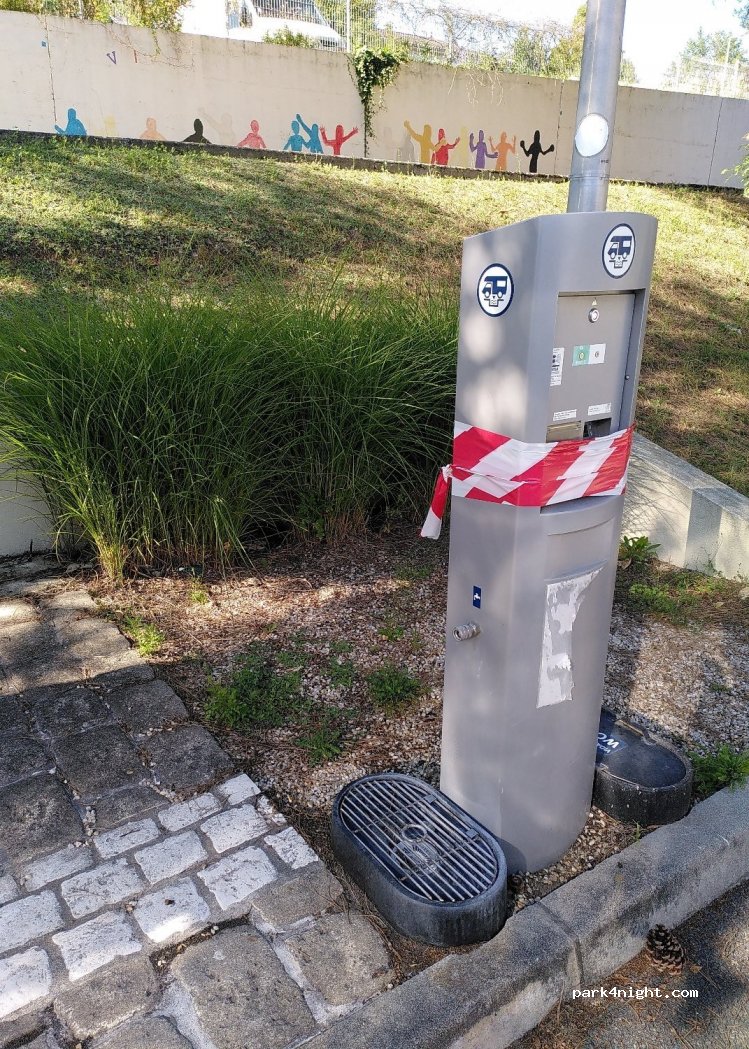 (17270) Montguyon - 38 Rue de Vassiac — foto 2