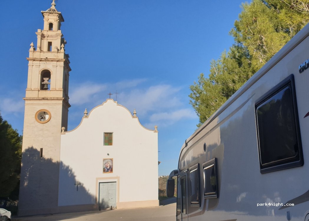 (46293) Beneixida - 11 Plaça Poligono 01 — foto