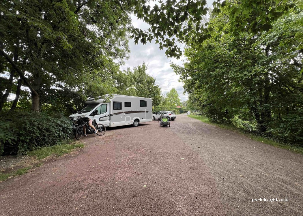(67000) Strasbourg - 1 Rue de l'Aubépine — foto 4