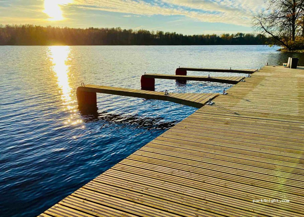 Kārkļu osta — foto