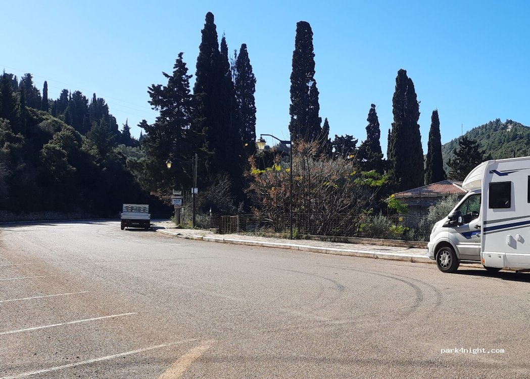 (310 80) Lefkada - Epar. Od. Lefkas - Kato Exanthias — foto 3