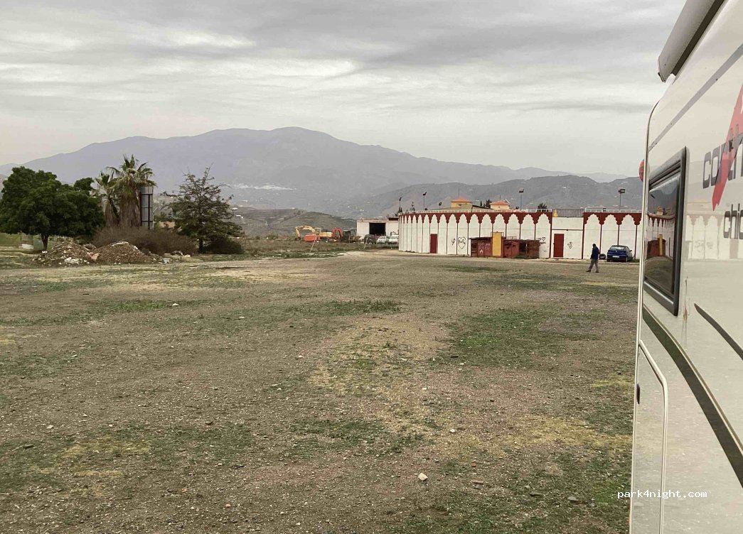 (29719) Benamocarra - 39 Calle Solidaridad — foto 2