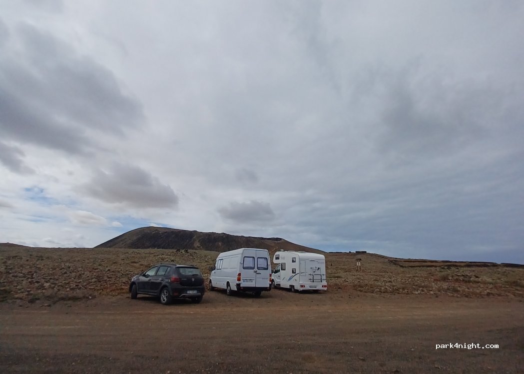 (35660) La Oliva - Camino Calderas — foto