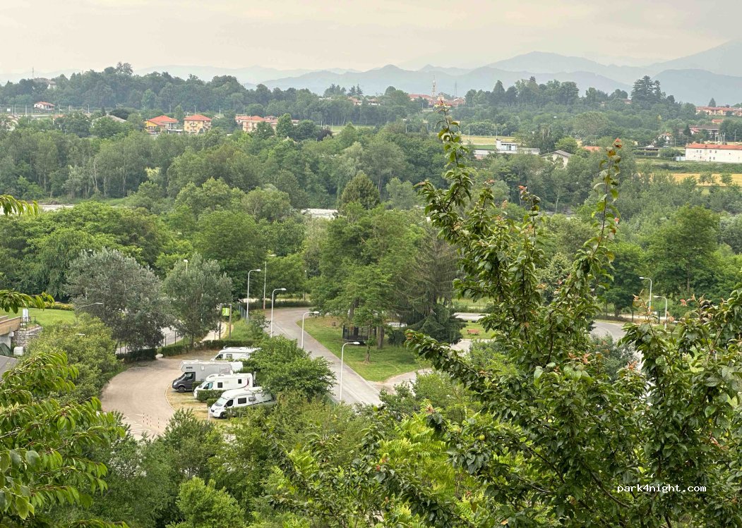 Area camper Parco fluviale — foto 4