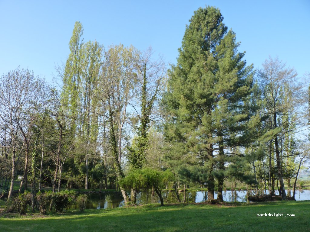 Camping Le Manoir de Bezolle — foto 4