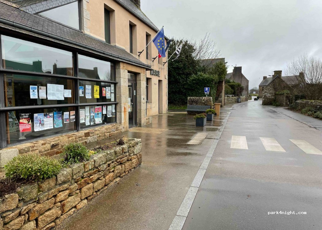 (22140) Tonquédec - 4 Rue de la Mairie — foto 3