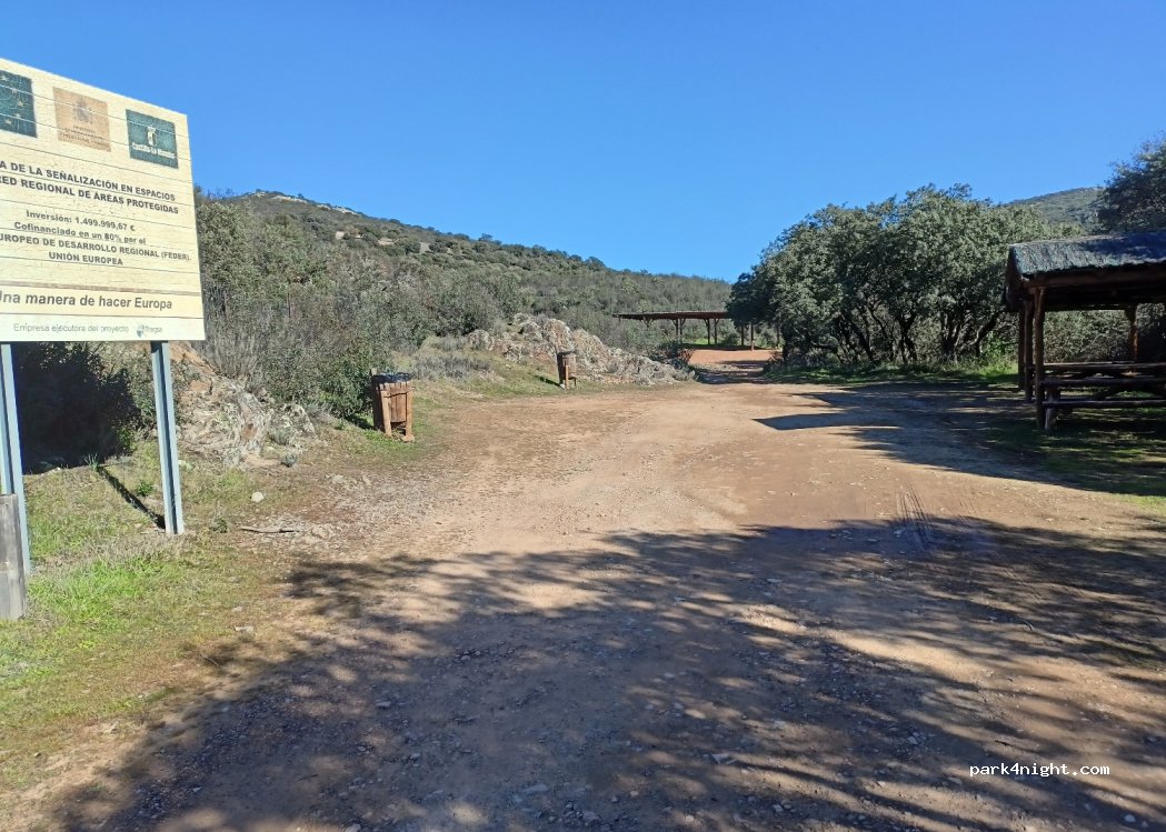 (13110) Horcajo de los Montes - Unnamed Road — foto