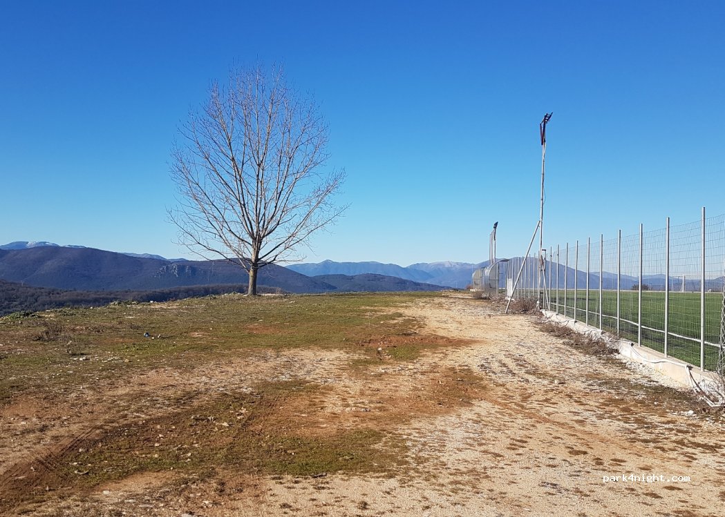 (440 03) Klimatia - Unnamed Road — foto