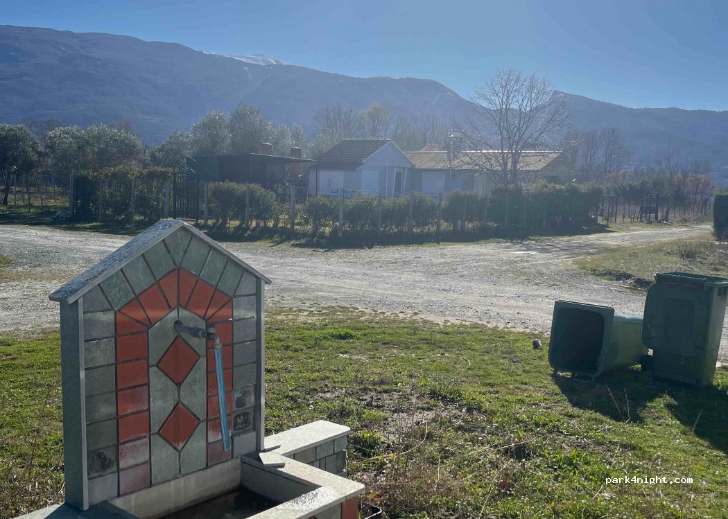 (400 07) Alexandrini - Unnamed Road — foto