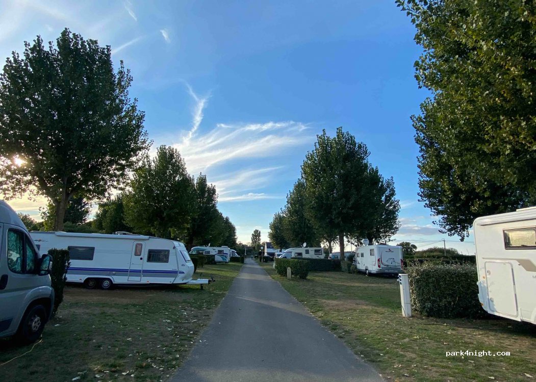 Camping Les Joncs du Roch — foto