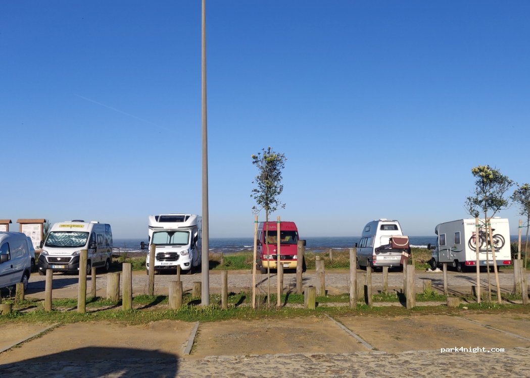 (4740) Rio de Moinhos - Unnamed Road — foto 3