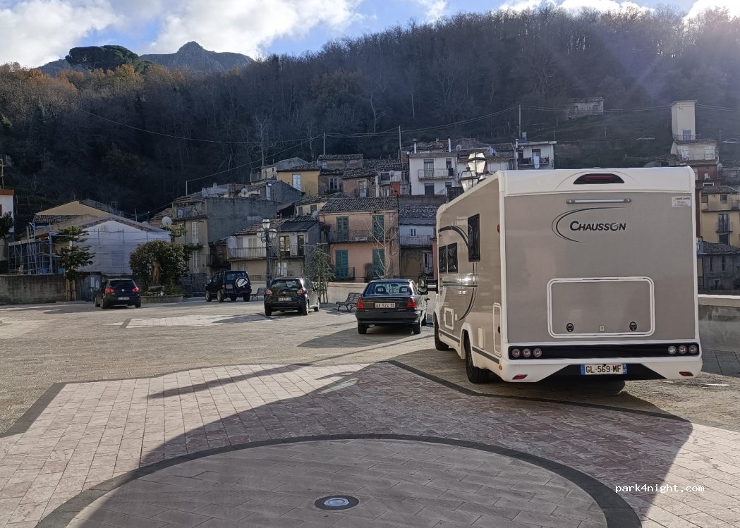 (98058) Novara di Sicilia - 4 Piazza Abbazia — foto 2