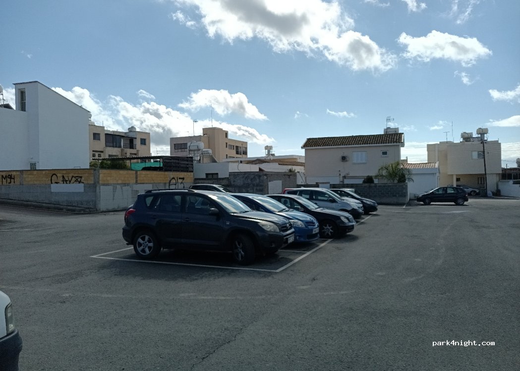 (5292) Paralimni - Αρχιεπισκόπου Μακαρίου ΄Γ — foto