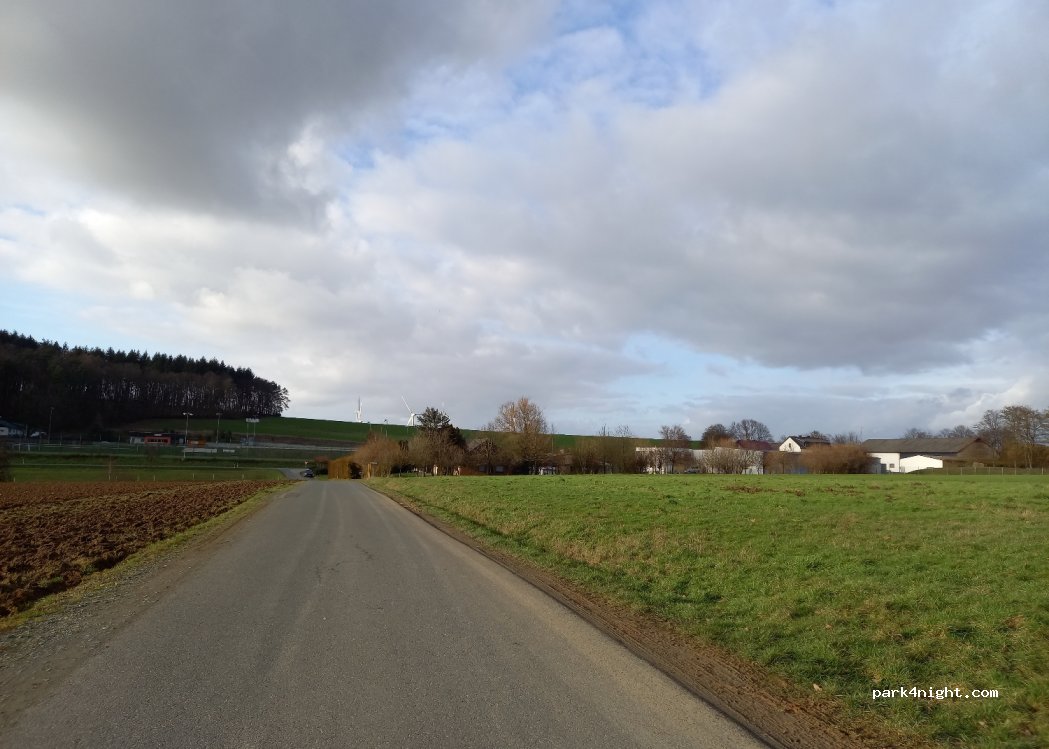 (35789) Weilmünster - Unnamed Road — foto 3