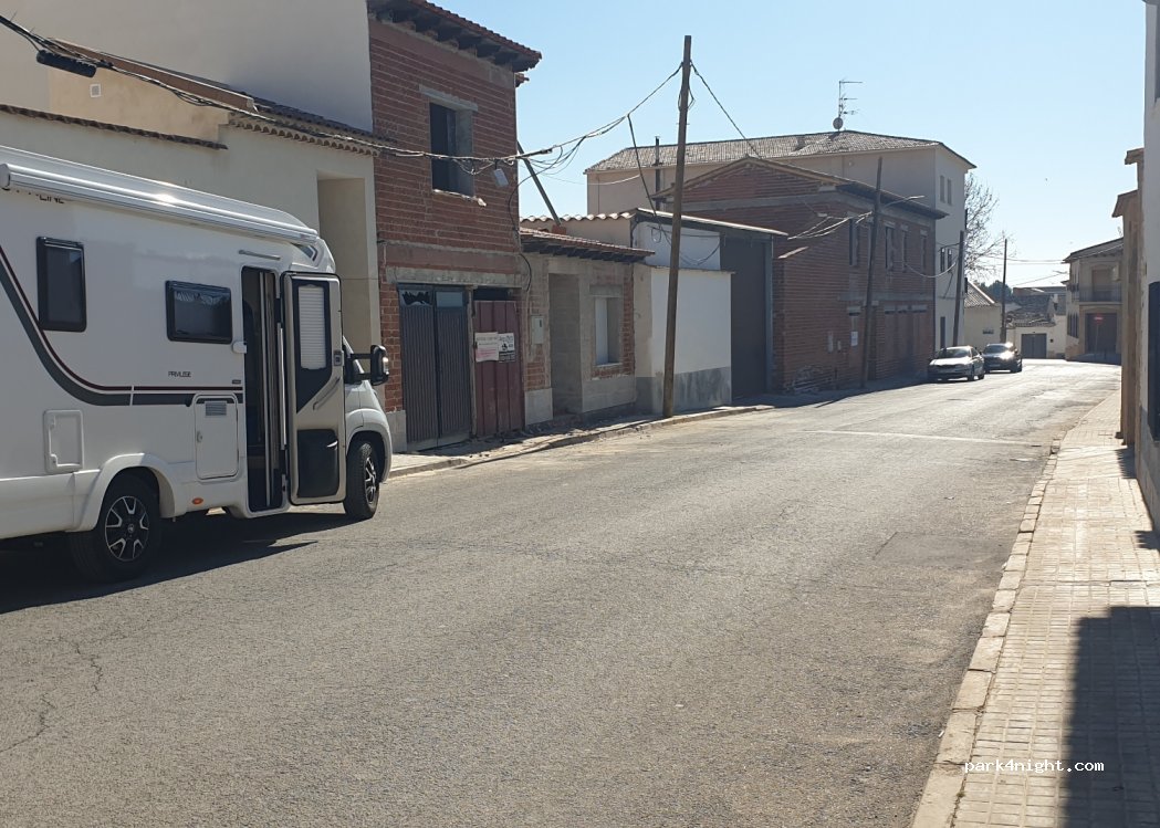 (16630) Mota del Cuervo - 6 Calle Santa Rita — foto