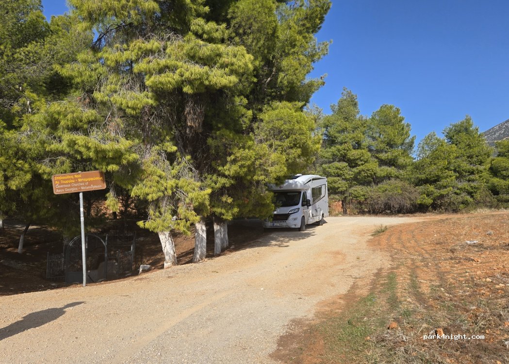 (213 00) Ermionida - Unnamed Road — foto 3