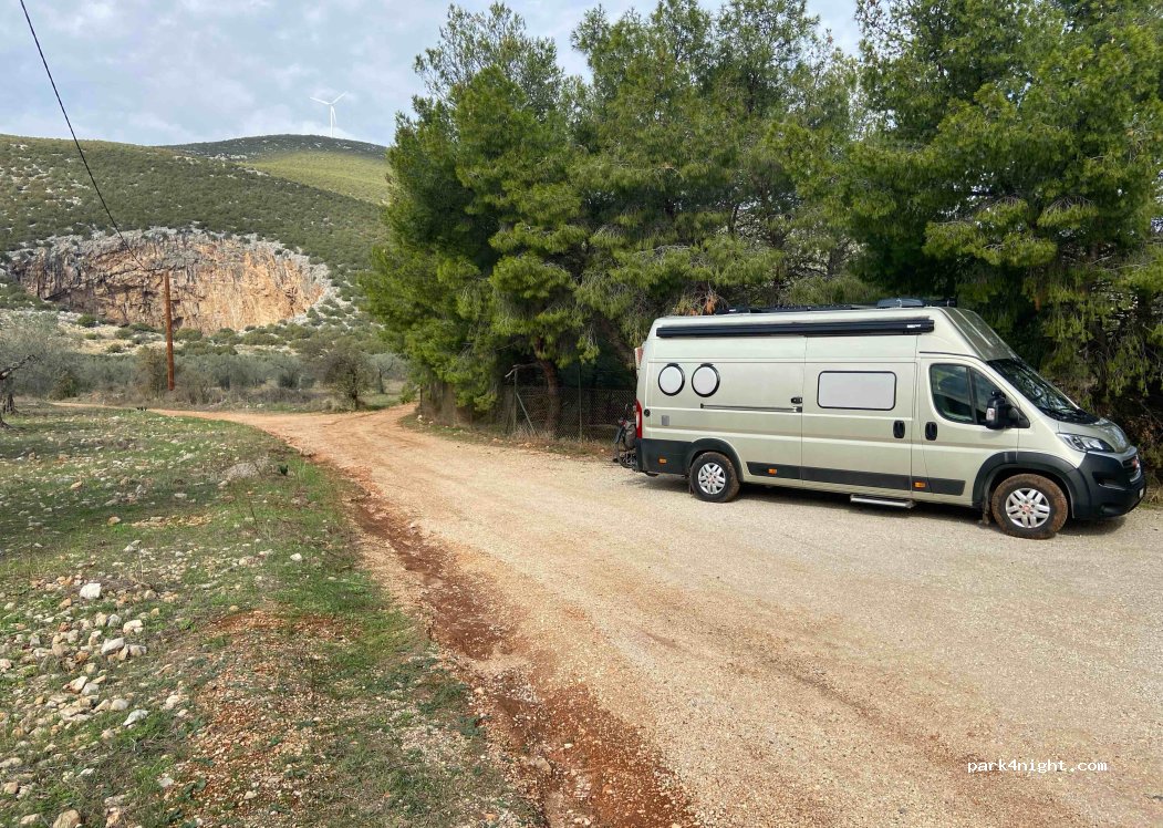 (213 00) Ermionida - Unnamed Road — foto 4