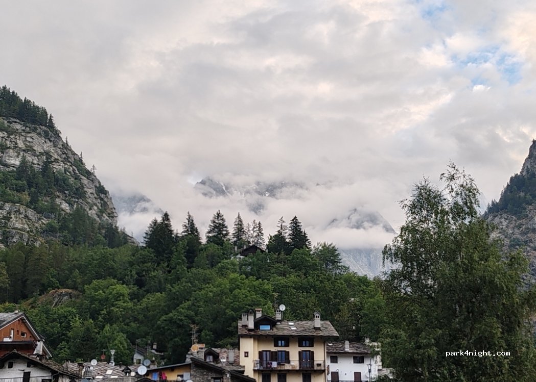 (11013) Courmayeur - 28 SS26dir — foto 4