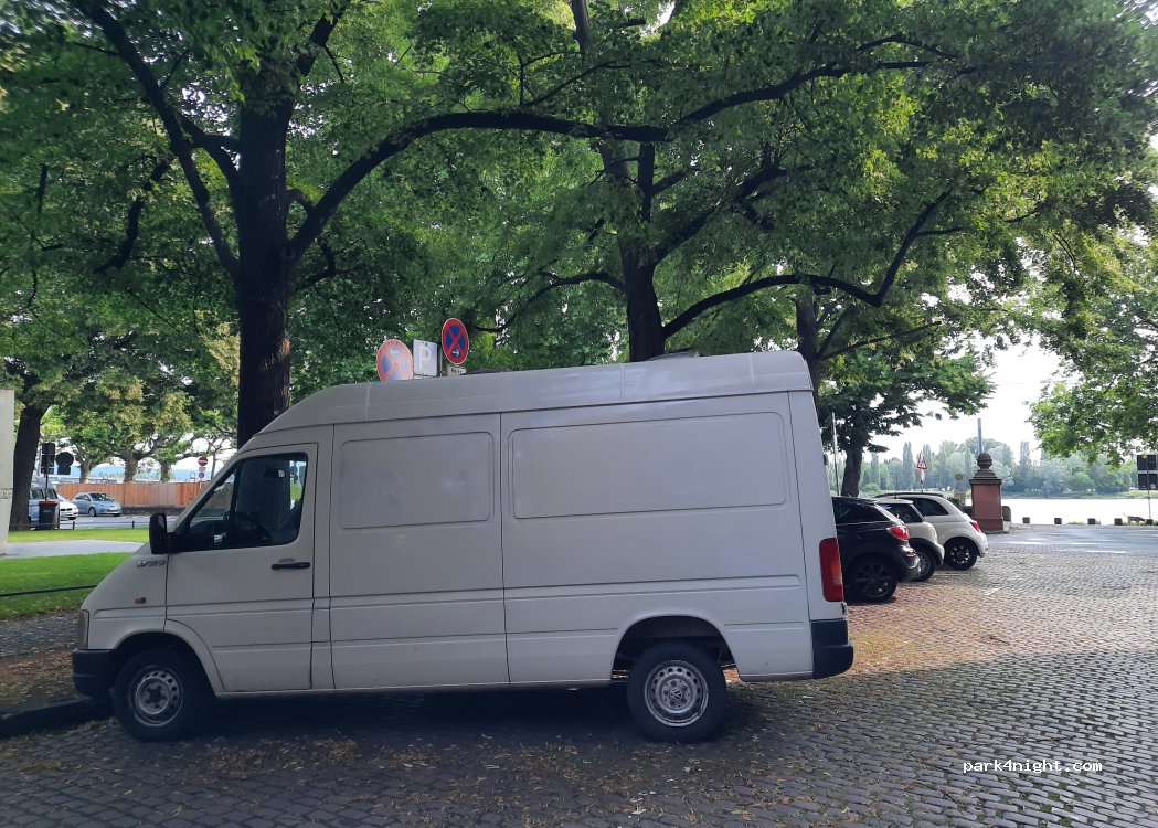 (55116) Mainz - 18 Fischtorplatz — foto