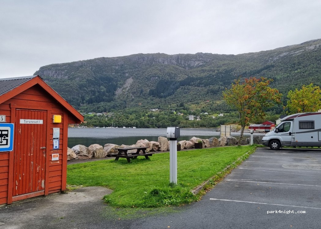 Bunnpris Eikelandsosen — foto 4