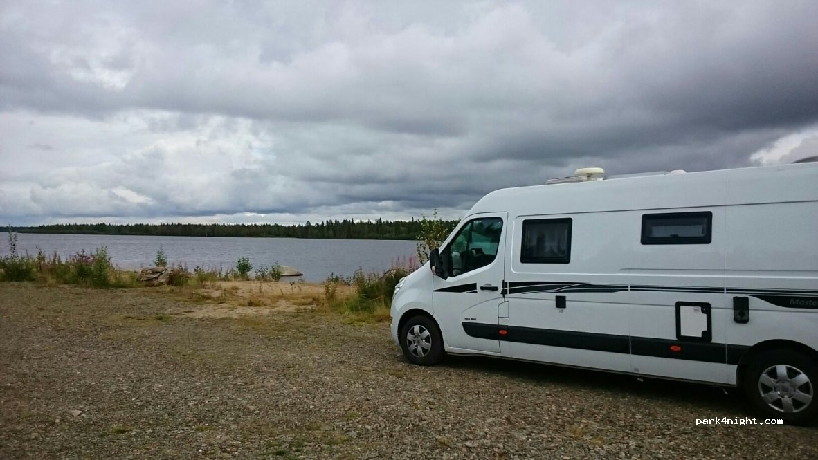 (99670) Petkula - Vajunen Ivalontie 3877 [E75] — foto