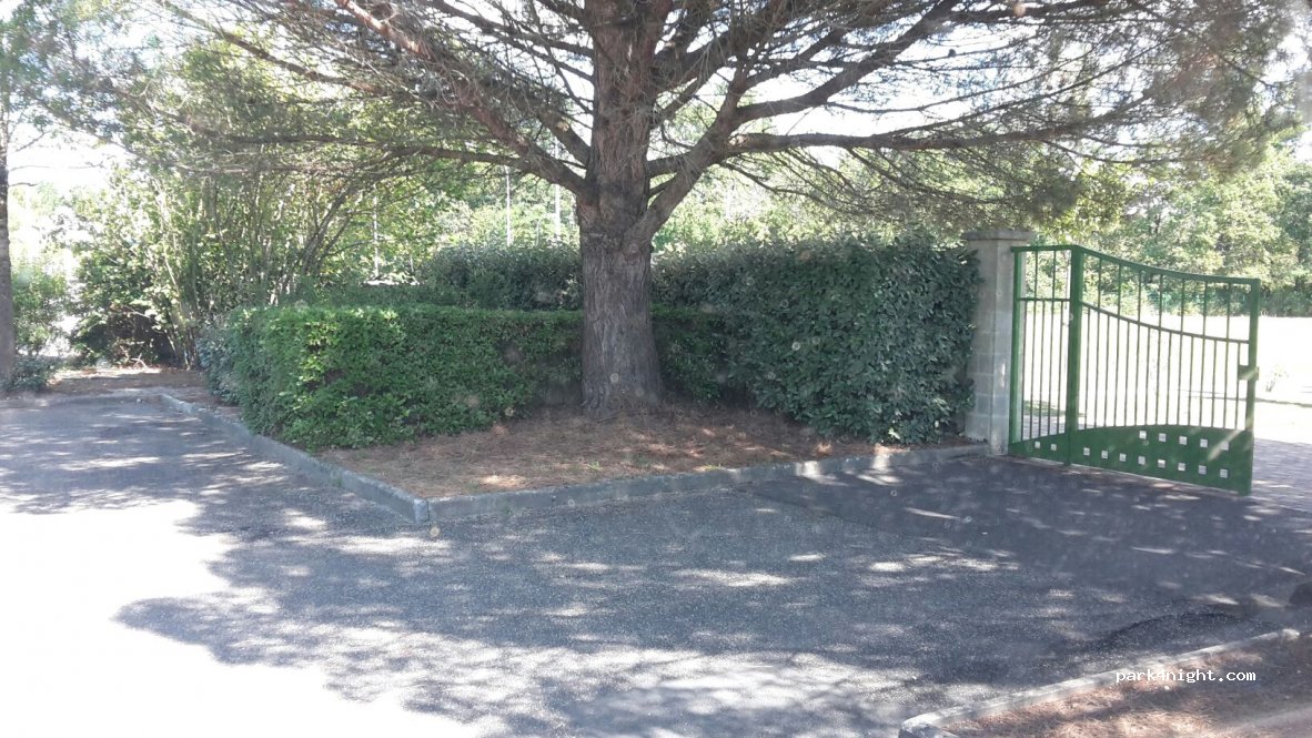 (33680) Lacanau - 33 Avenue de Bordeaux — foto 2