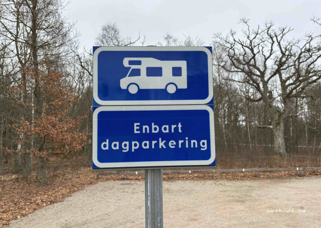 (372 94) Listerby - Unnamed Road — foto 4