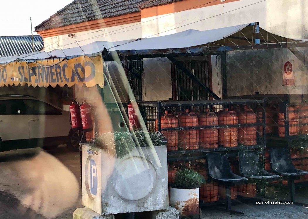 (37481) Fuentes de Oñoro - 11 Avenida de Portugal — foto
