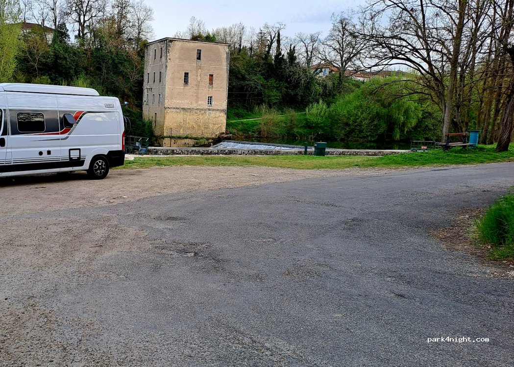 (47230) Lavardac - 16 Rue du Quai de Laprade — foto 2