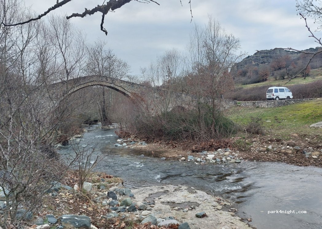(422 00) Psiloma - Epar. Od. Deskatis-Gavrou — foto 2