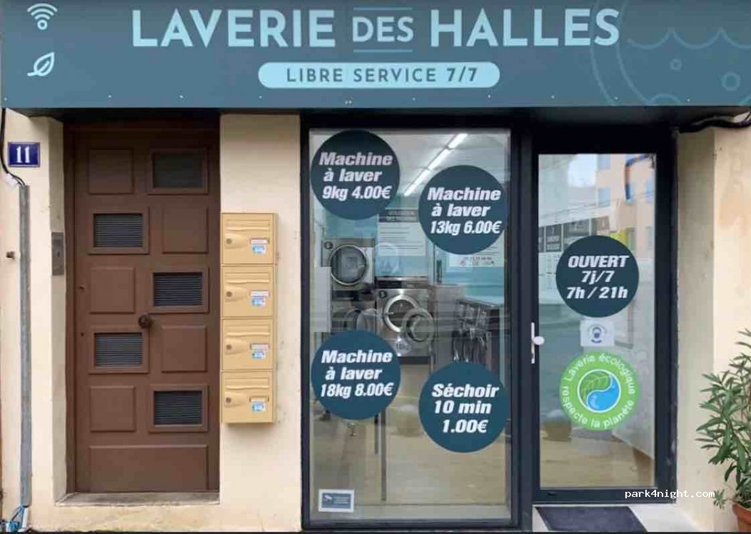 (34700) Lodève - 13 Place de la Halle Dardé — foto 2
