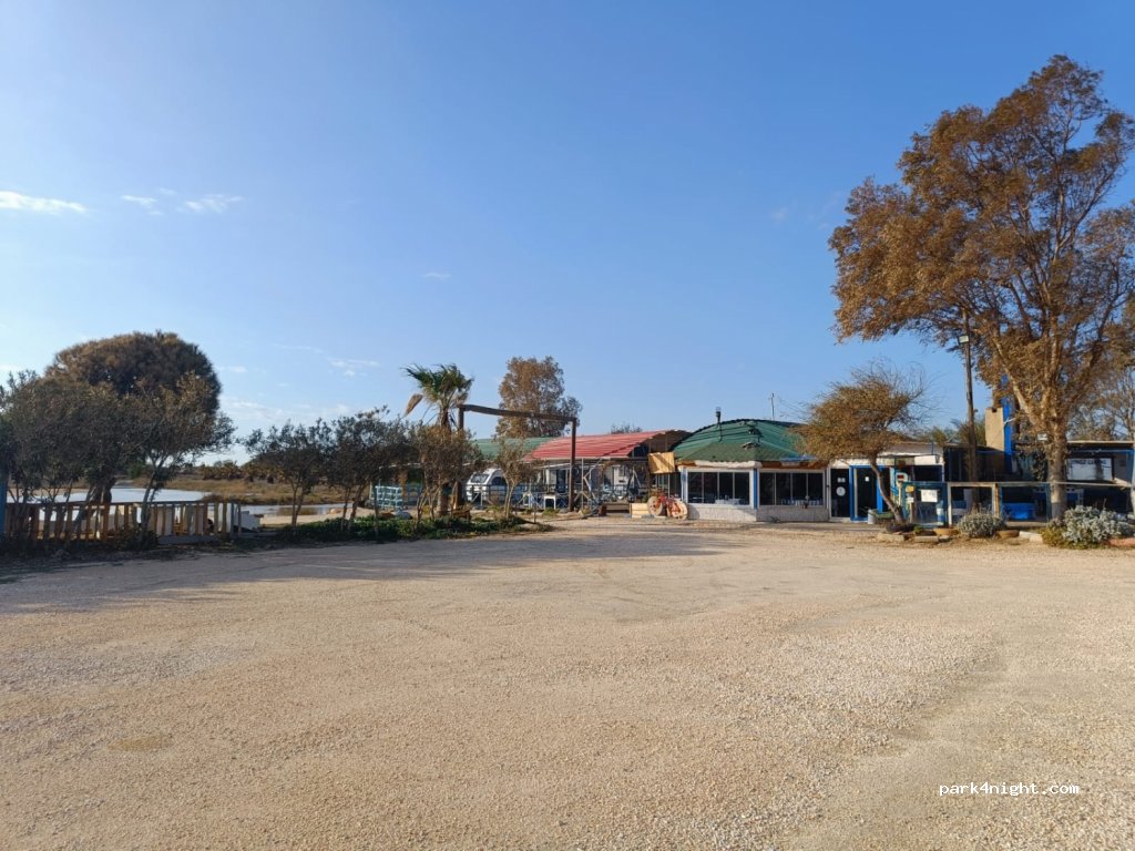 () Silifke - Unnamed Road — foto