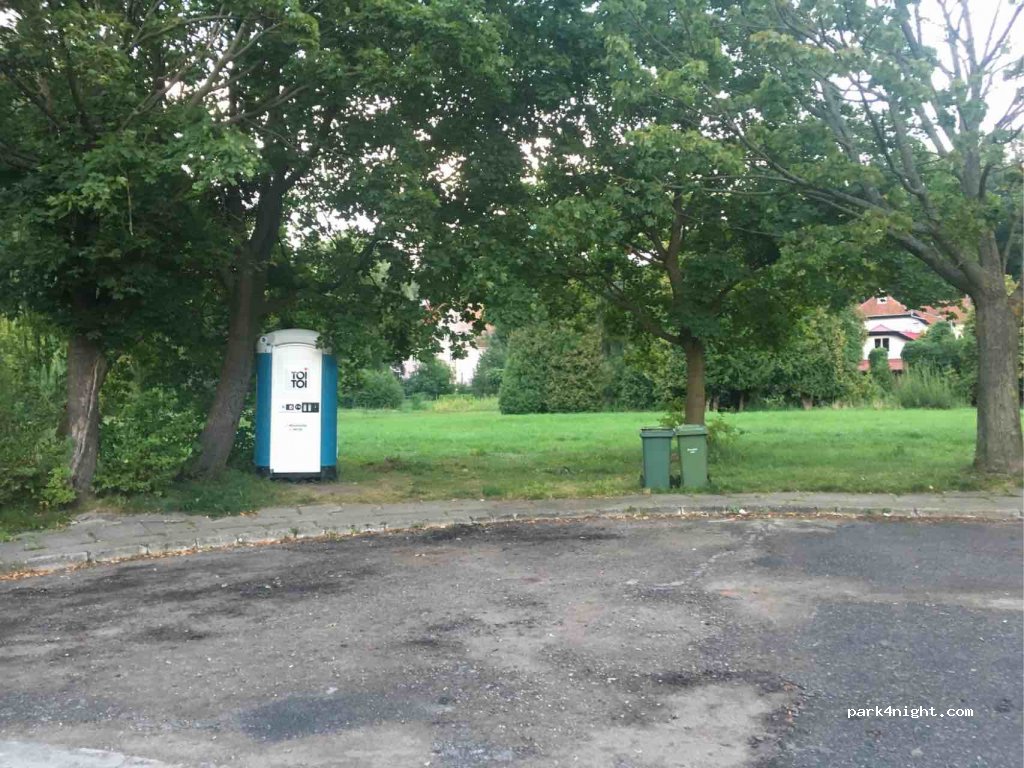 (14-530) Frombork - 1 Dworcowa — foto 2