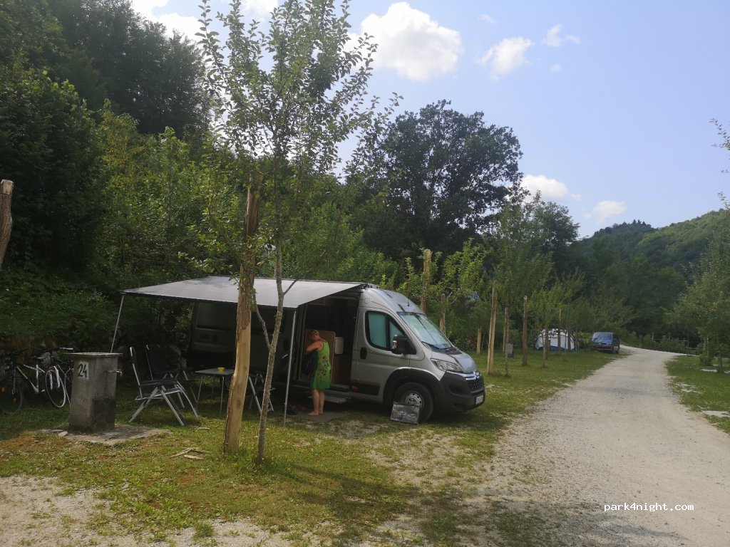 Kamp Lebanč — foto