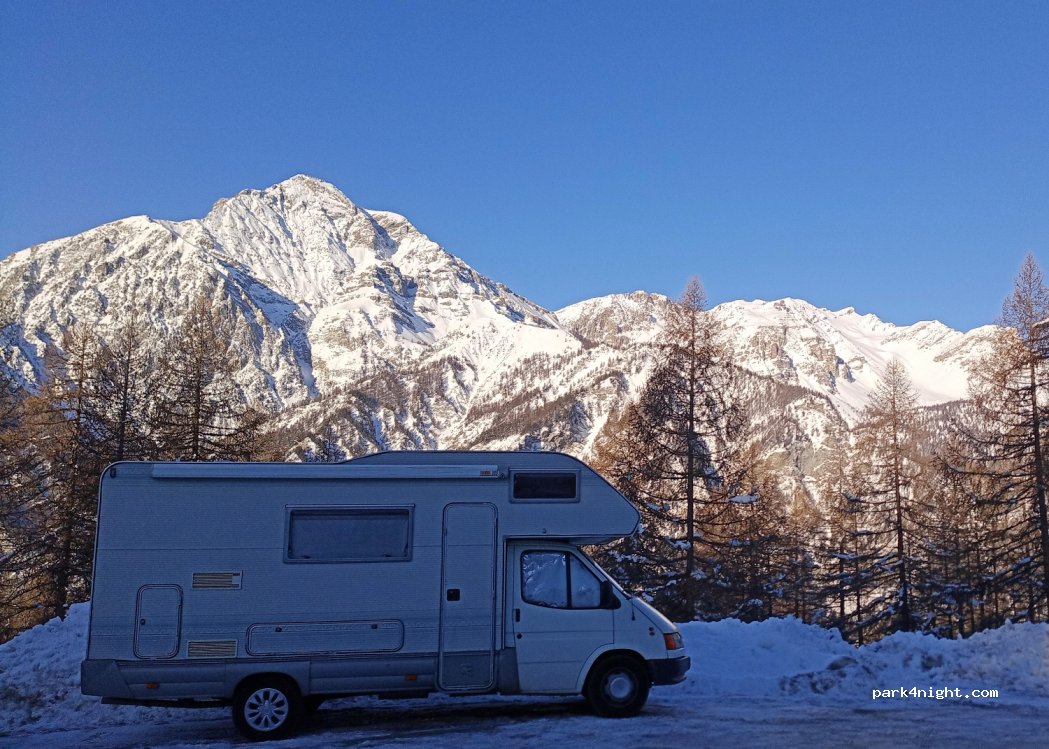 (10054) San Sicario Alto - Frazione San Sicario Alta — foto