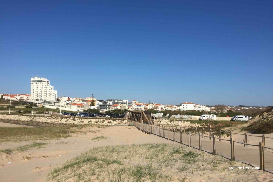 (2530) Lourinhã - Largo da Foz — foto