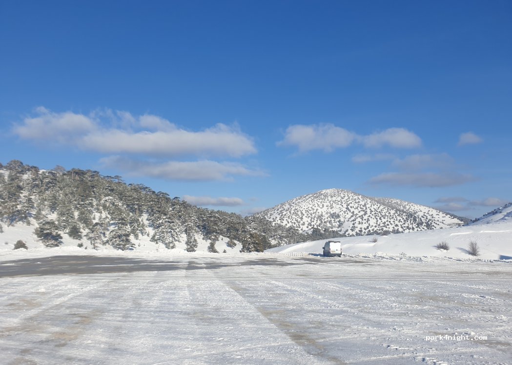 (20530) Tavas - Unnamed Road — foto