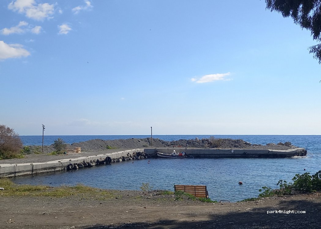 (720 56) Ierapetra - Unnamed Road — foto