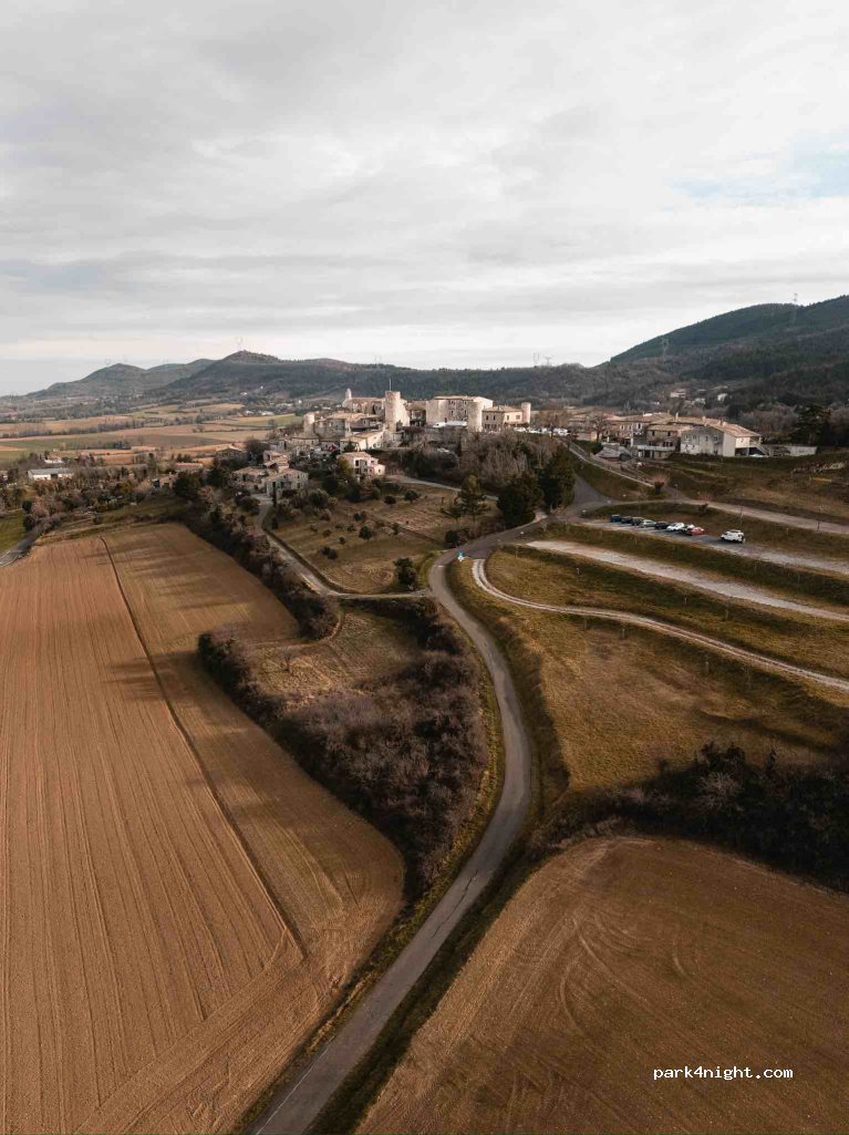 (07210) Saint-Vincent-de-Barrès - 169 Le Village — foto 4